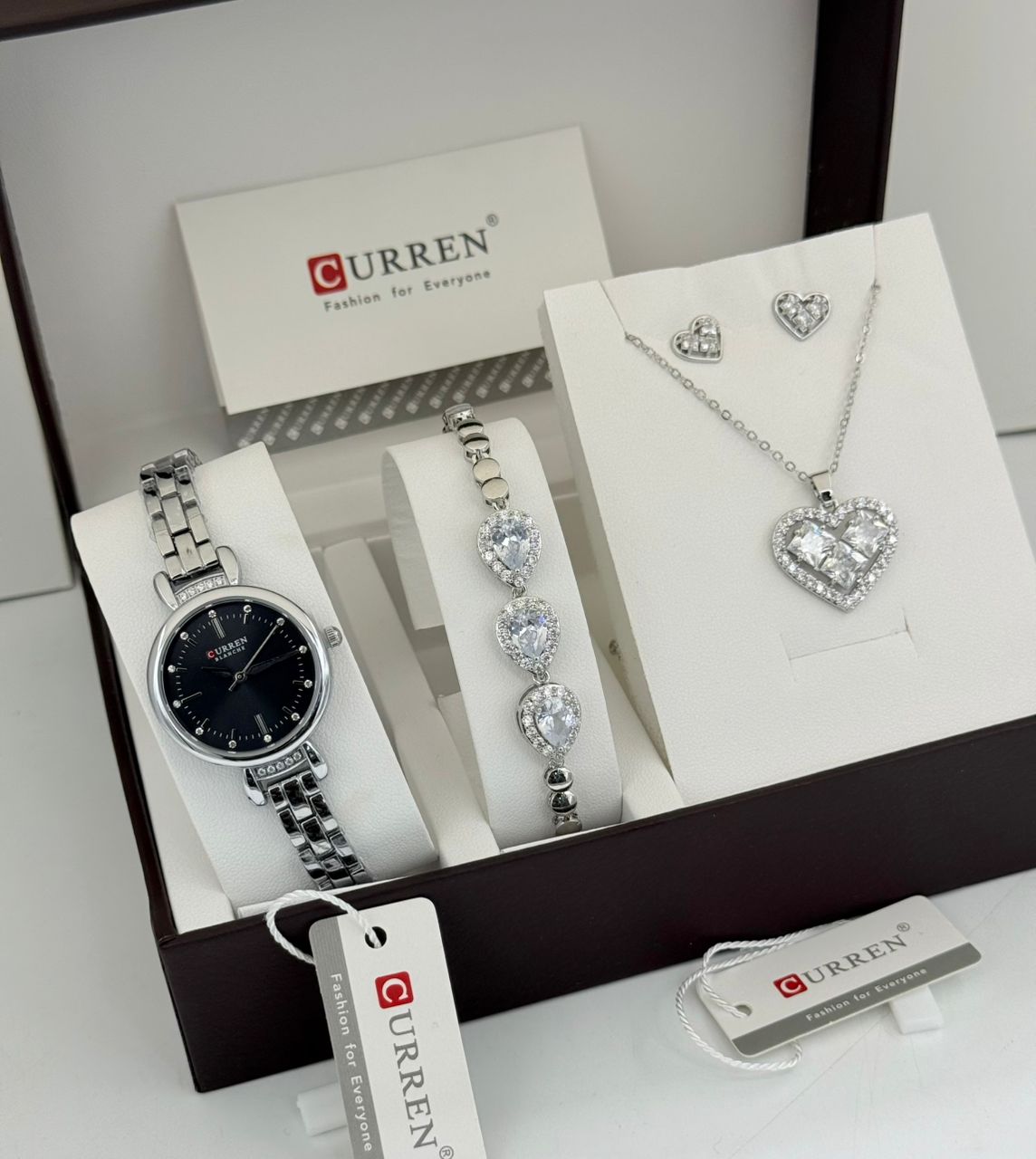 Jewelries